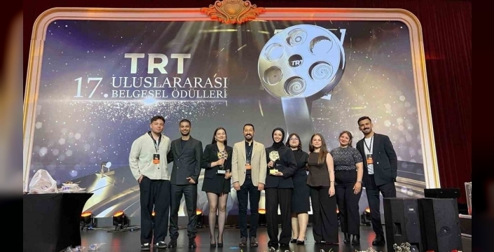 Karabük Üniversitesi'nden TRT Ödülleri'nde Çifte Gurur: Öğrenciler En İyi ve İkincilik Ödüllerini Topladı