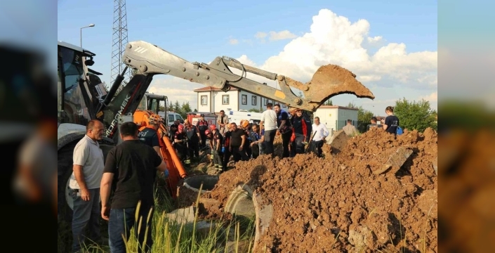 Kastamonu'da işçi toprak altında kaldı: Kurtarma çalışmaları devam ediyor