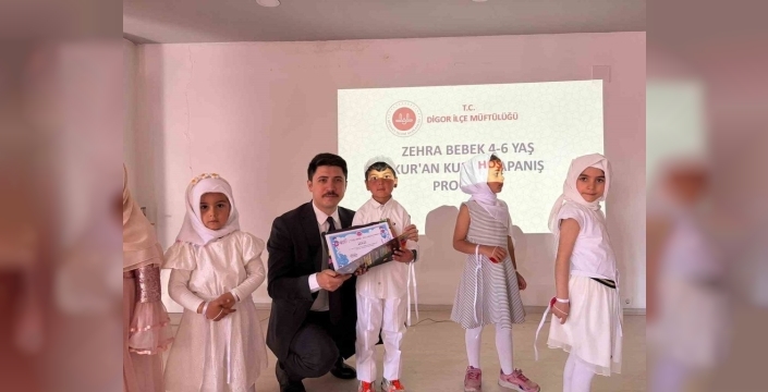 Kaymakam Kahraman, minik öğrencilerin mutluluğuna ortak oldu
