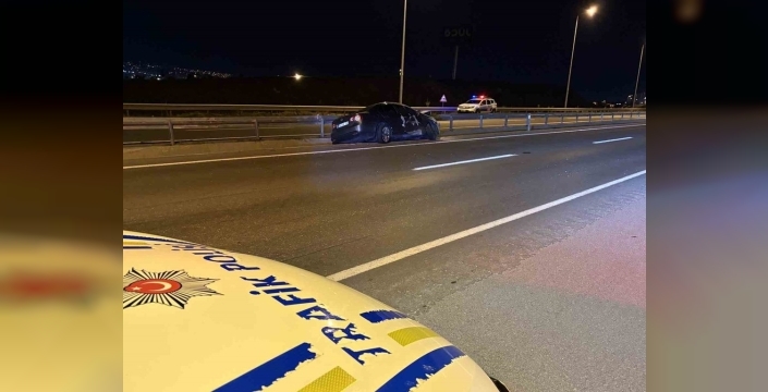 Kayseri'de yürekler ağza geldi: 3 yaşındaki bebek kazada yaralandı, araç alev aldı!