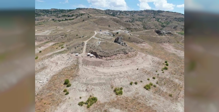 Kazı alanı su altında kaldı: 7,7 milyon yıllık fosiller beklemede