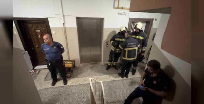 Kendini eve kilitledi, yangın çıktı: Ekiplerin çabası boşa gitti, genç içeride kaldı!
