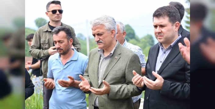 Kıbrıs gazisi Erol Çimşir, son nefesini verdiği topraklara gözyaşlarıyla uğurlandı