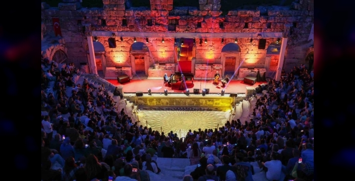 Kibyra Antik Kenti'nde Medusa Mozaiği'nin gölgesinde unutulmaz konser