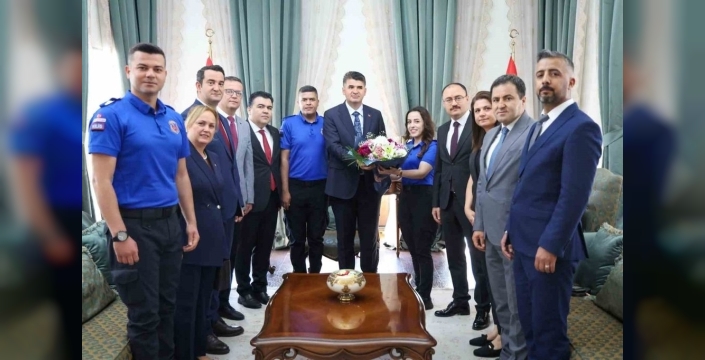 Kilis’te ceza infaz personeli unutulmadı, özel gün kutlandı