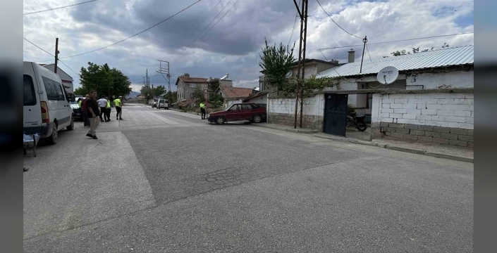 Konya'da trafik uygulamasından kaçarken duvara çarptı
