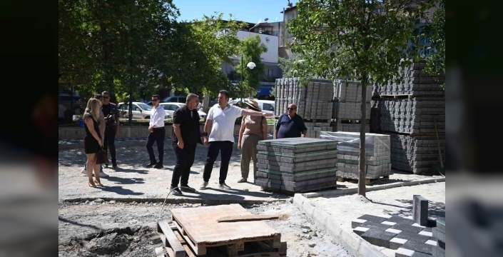 Kuşadası'nda Cumhuriyet Mahallesi'ne 5 bin metrekare yeni yol müjdesi