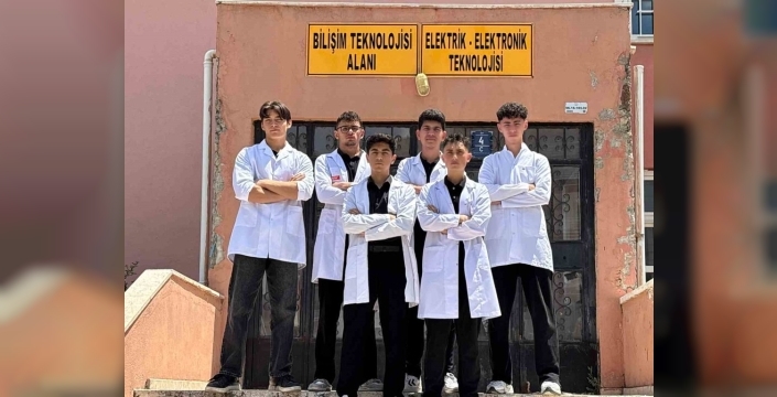 Liseli mühendis adaylarından savunma sanayisine dev adım: Kendi radar prototiplerini geliştirdiler