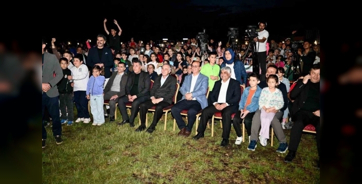 Malatya'da manevi coşku dorukta: Celal Karatüre konseri binleri büyüledi