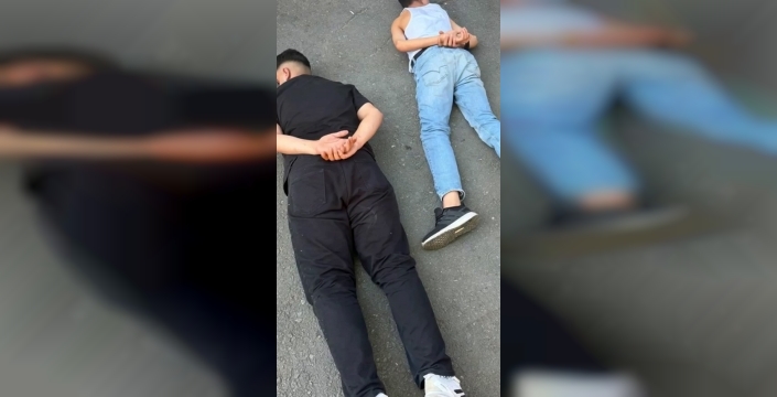 Maltepe'deki Otokoç'a silahlı saldırı anı güvenlik kamerasında görüntülendi