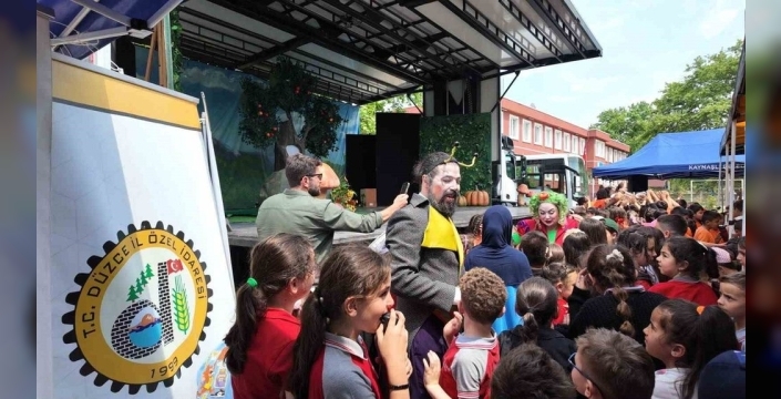 Masal Yolu oyunu Kaynaşlı'da muhteşem bir final yaptı
