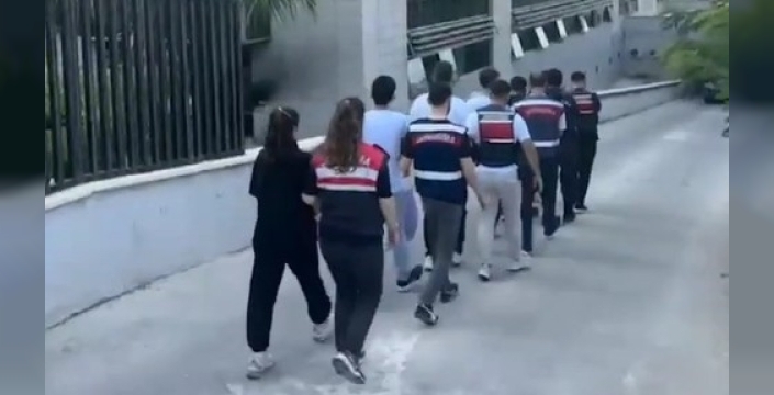 Mersin'de sahte ilan operasyonu: Dolandırıcılar adalete teslim!