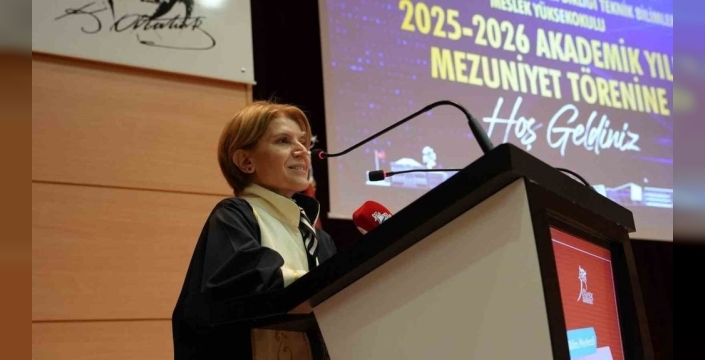 Mezuniyet coşkusu KBÜ TOBB Teknik Bilimler MYO'da doruklara ulaştı
