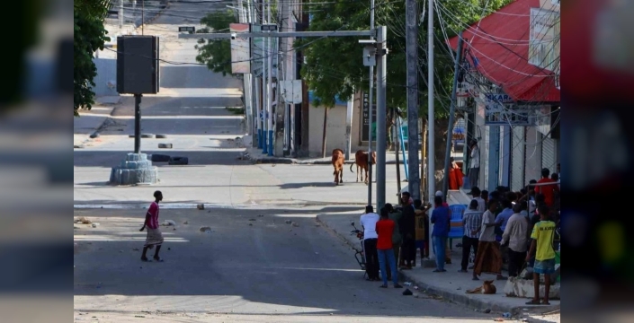 Mogadişu'da muhalif milislerle güvenlik güçleri arasında çatışma