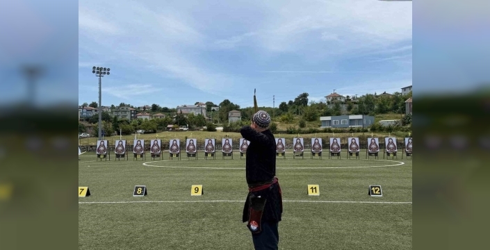 Mudanyalı sporcular, geleneksel okçulukta Türkiye şampiyonu oldu