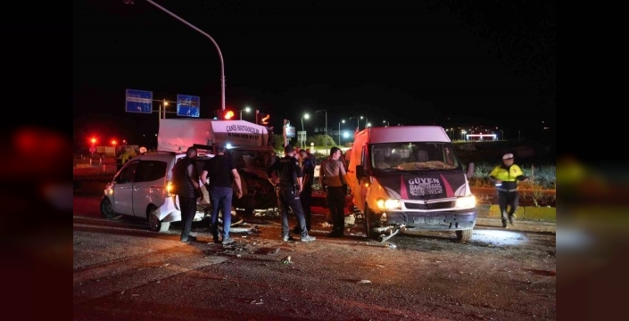 Niğde'de korkunç kaza: 10 yaralı, 1'i ağır