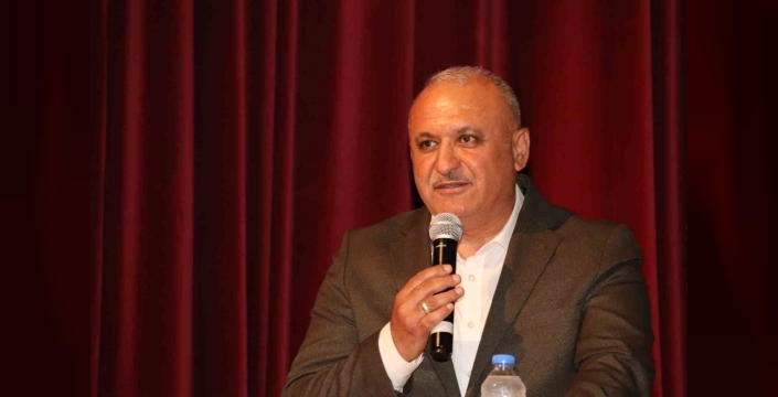 Öğretmenlere ek yük! Eğitim Bir-Sen, öğrenci raporları için eylem kararı aldı