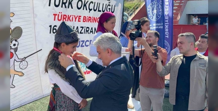 Okul sporları okçuluğunda madalya sevinci yaşandı