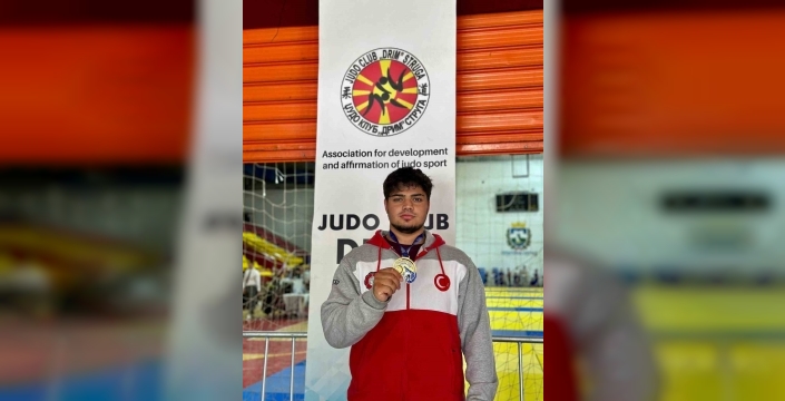 OMÜ öğrencisi judoda Kuzey Makedonya'da zirveye çıktı!