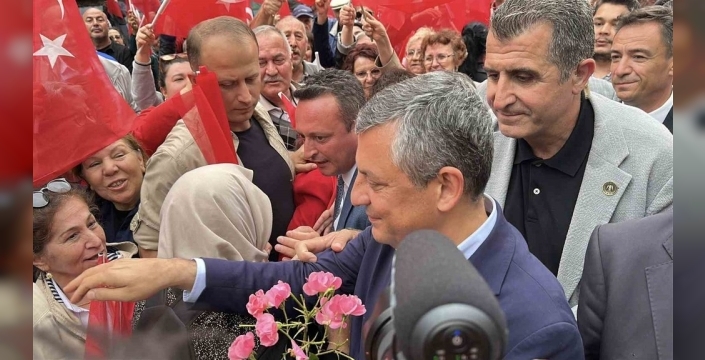 Özgür Özel, Burdur'da vatandaşlara seslendi