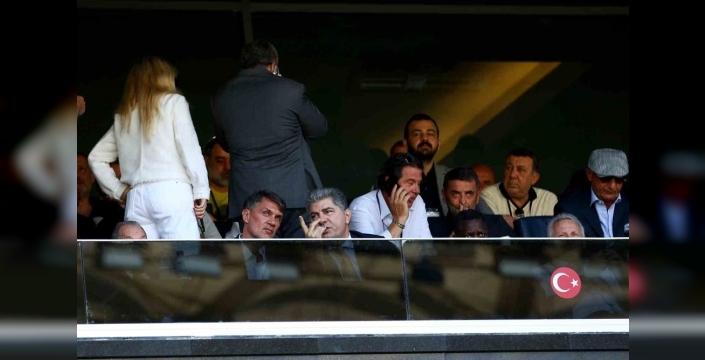 Paolo Maldini sürprizi: Fenerbahçe kongresinde ortaya çıktı