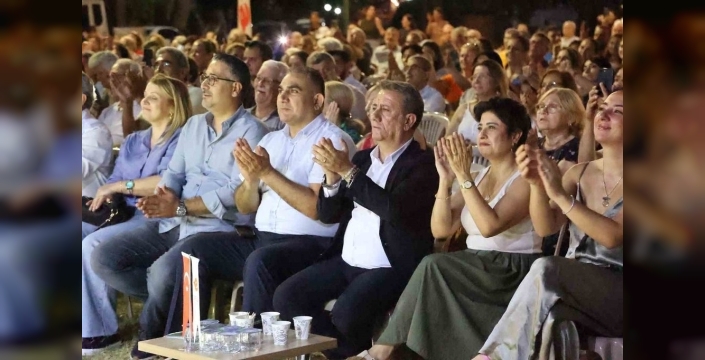 Pınarbaşı'nda müzik şöleni: Yaz konserleri binlerce kişiyi bir araya getirdi