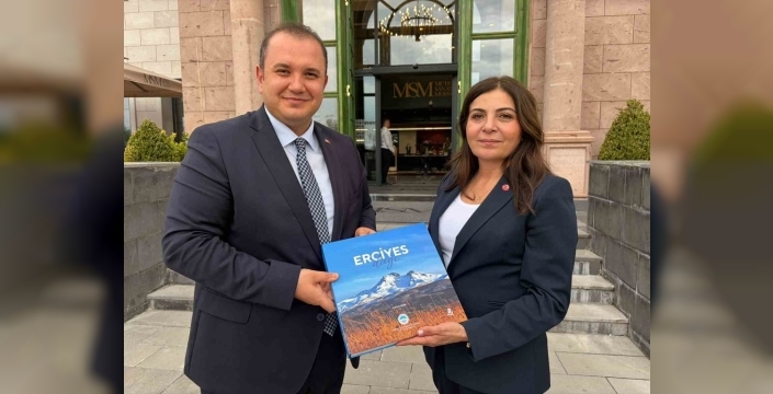 RTÜK Başkanvekili Güçer'den Kayseri'ye övgü dolu sözler: 'Tam not veriyorum
