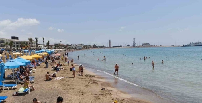 Rus uçuşlarının iptali Mersin turizmini vurdu: Sezon başladı ama endişeler büyük