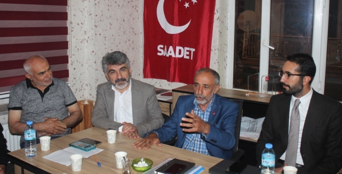 Saadet Partisi Sarayönü Teşkilatı’nda divan kurulu toplantısı yapıldı