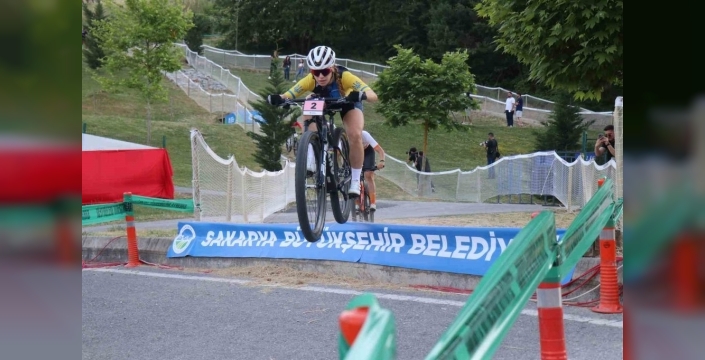 Sakarya'da 49 sporcu pedal çevirdi: Avrupa şampiyonları belirlendi