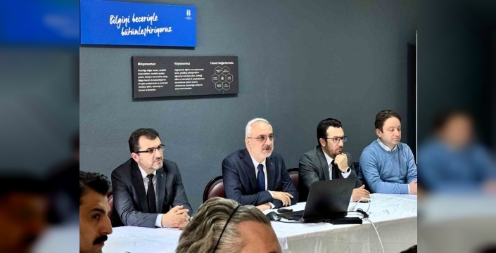 Sakarya Uygulamalı Bilimler Üniversitesi'nde öğrenci odaklı istişare toplantıları yapıldı