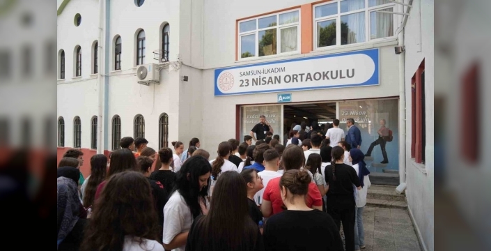 Samsun'da LGS heyecanı: 14 bin öğrenci sınavda ter döktü