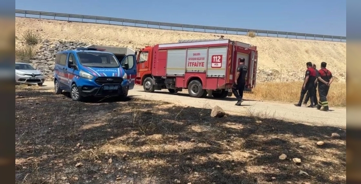 Şanlıurfa'da yangın felaketi: 30 dönüm arpa tahrip oldu