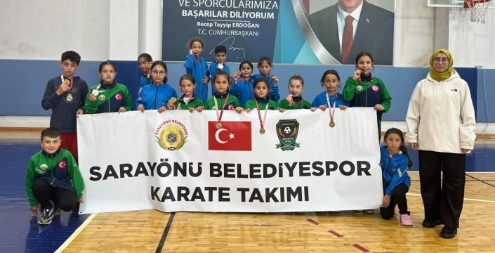 Sarayönü Karate Takımından büyük başarı: 16 madalya ile döndüler