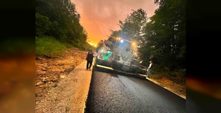 Sazköy'de sıcak asfalt çalışmaları tamamlandı