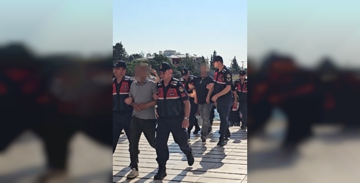Silifke Belediyesi'nde 'rüşvet' depremi: Başkan ve 8 kişi demir parmaklıklar ardında