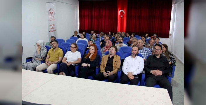 Sınav stresiyle başa çıkma yolları Kayseri'de masaya yatırıldı
