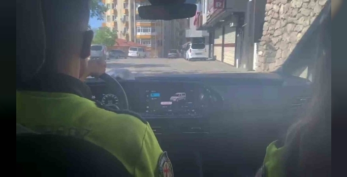 Şırnak'ta polis seferber oldu: Sınava geç kalan 12 öğrenci son anda kurtarıldı