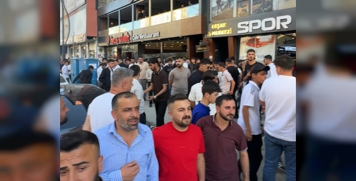 Son anda gelen kahraman: İntihar girişimi, cesur bir vatandaşın refleksiyle engellendi