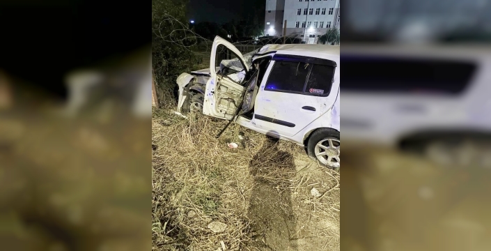 Tekirdağ'da direksiyon kırıldı, duvarla buluştu: 1 yaralı