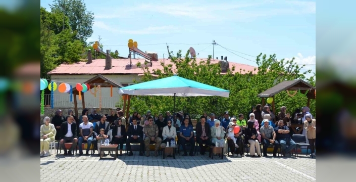 Tercan'da yılsonu şenliği coşkusu ve renkli etkinlikler