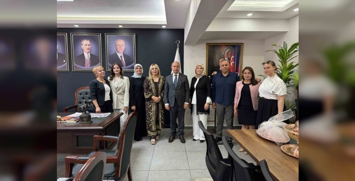 Umut köprüleri kuruluyor: Bir Adım Umut Derneği'nden MHP Gaziantep İl Başkanlığı'na anlamlı ziyaret