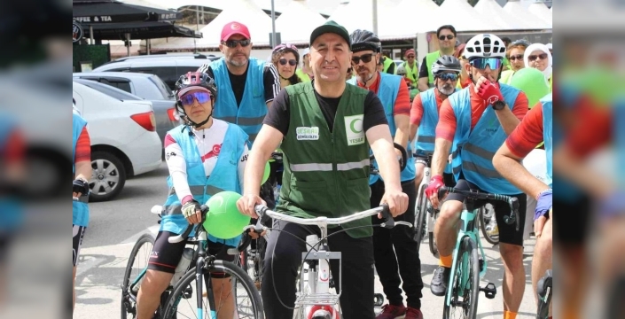 Uşak'ta pedallar sağlığa çevrildi: 13. Yeşilay Bisiklet Turu coşkusu