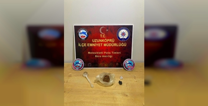 Uzunköprü'de şüpheli araçta uyuşturucu madde ele geçirildi