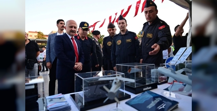 Vali Varol, jandarmanın 187'nci yıl dönümünde vatandaşlarla bir araya geldi