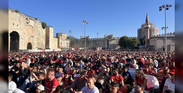 Yedikule Hisarı'nda dünya kupası coşkusu yaşandı