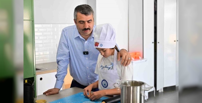 Yıldırım'da yaz tatili, öğrenme ve eğlenceyle dolu geçecek: 1000 çocuk 38 branşta eğitim alacak