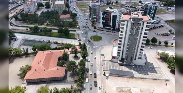 YKS heyecanı trafiği felç etti: Öğrenciler okullara ulaşmakta zorlandı