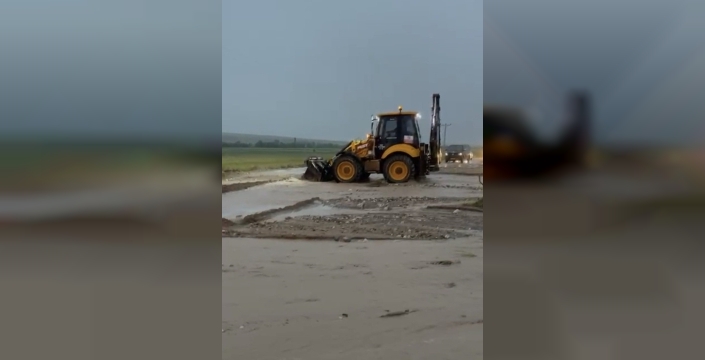 Yozgat'ı vuran doğa, tarım arazilerini vurdu: Sel ve dolu yıkımı!