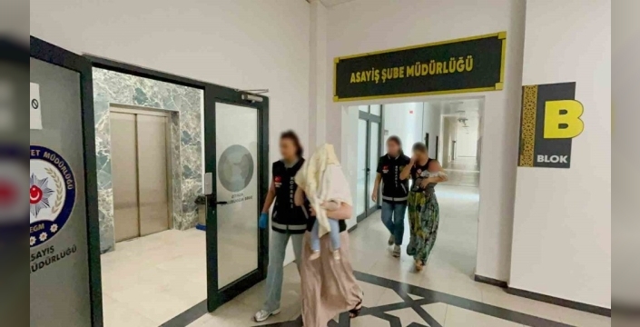 1,6 milyon liralık hırsızlıkta bebekli kadın şüpheliler adliyeye sevk edildi